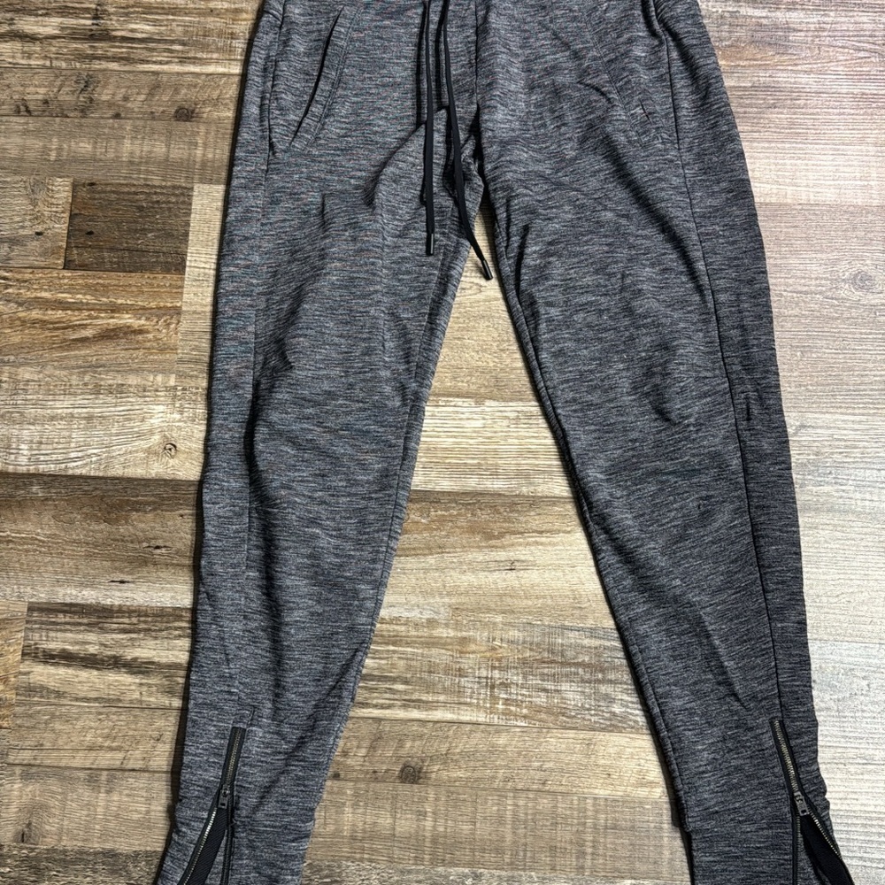 Athleta Metro Street Joggers – Dark Heather Gray size XXS- 0-2